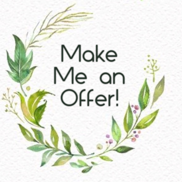 Everything must go! Closet clearout!!! - Picture 1 of 1